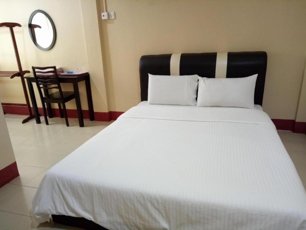 History Hotel Kangar Exterior photo